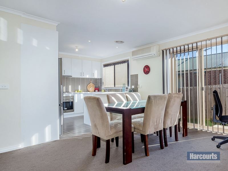 2 Emma Close, Drouin VIC 3818