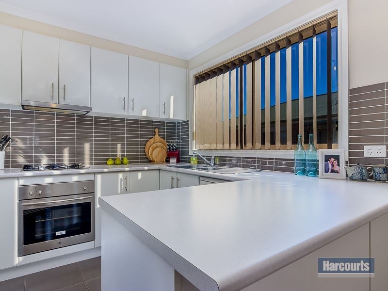 2 Emma Close, Drouin VIC 3818