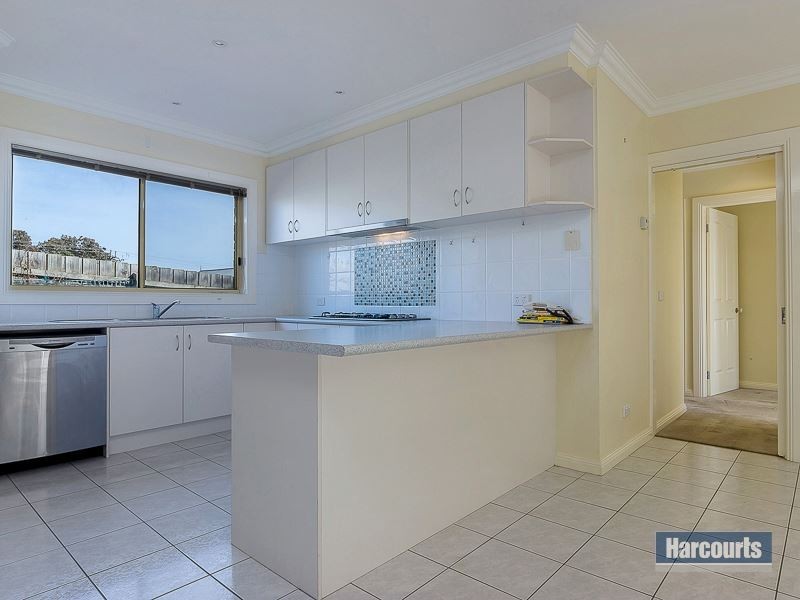 2/5 Karrala Court, Drouin VIC 3818