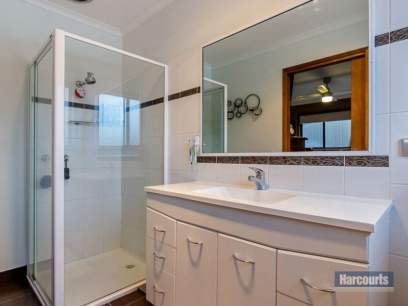 11 Bennett Street, Drouin VIC 3818