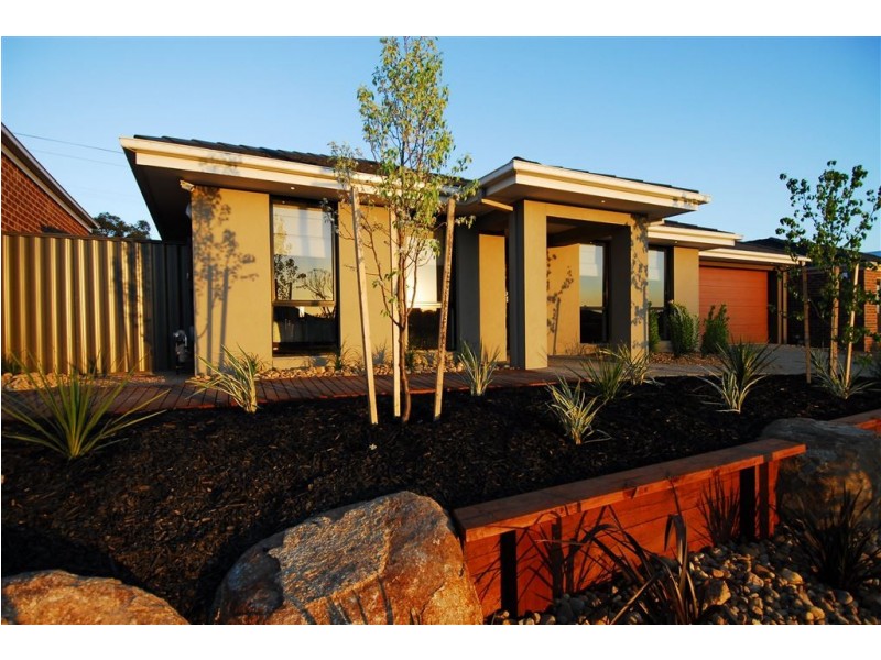 15 (Lot 8) Todman Street, Drouin VIC 3818