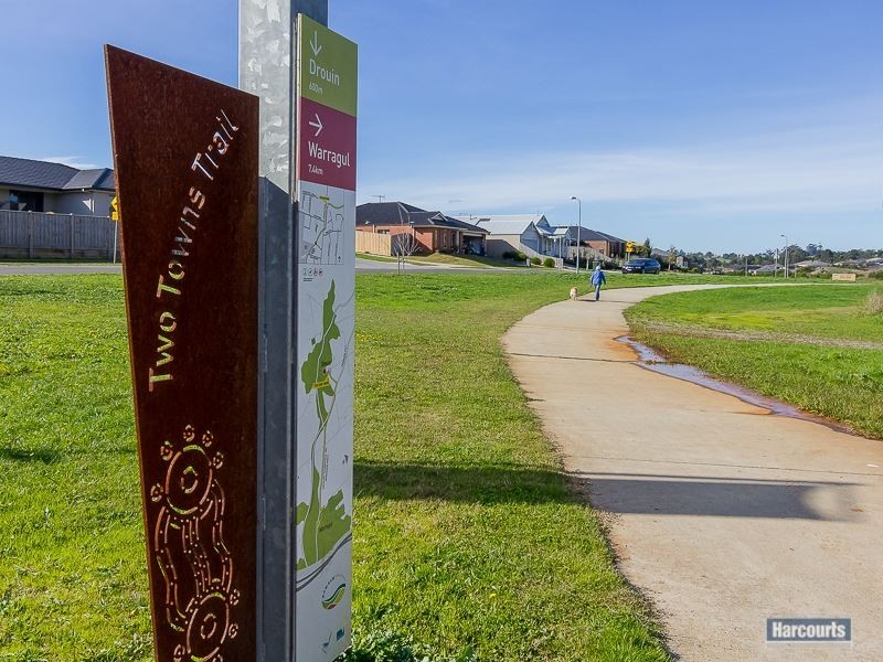 15 (Lot 8) Todman Street, Drouin VIC 3818