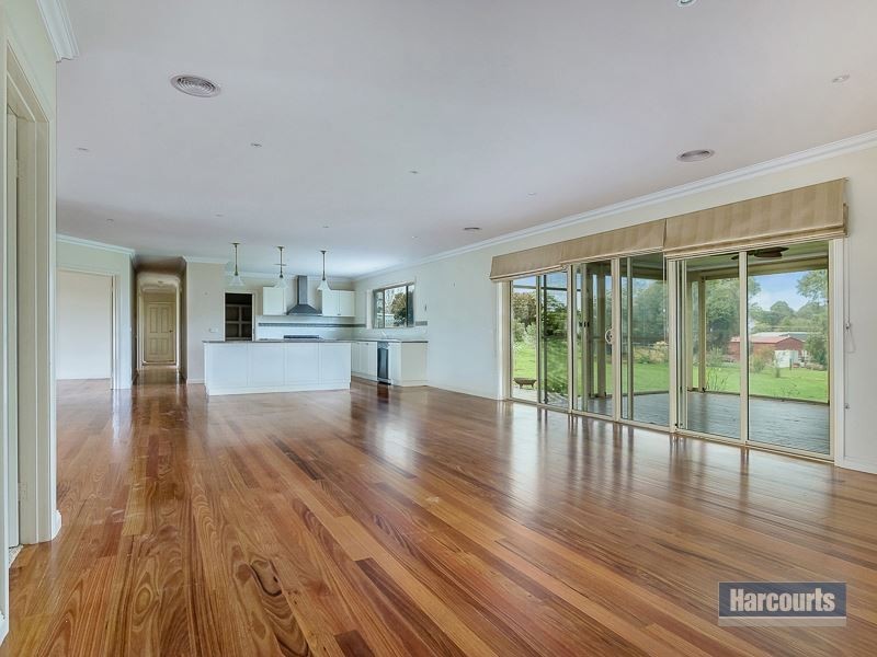 2 Golf View Court, Drouin VIC 3818
