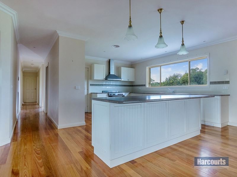 2 Golf View Court, Drouin VIC 3818