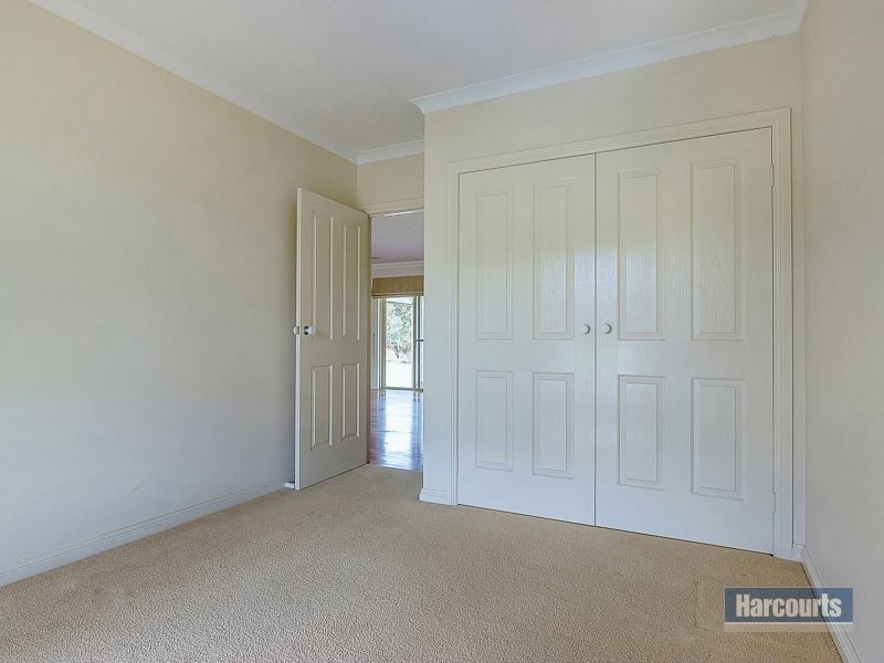 2 Golf View Court, Drouin VIC 3818