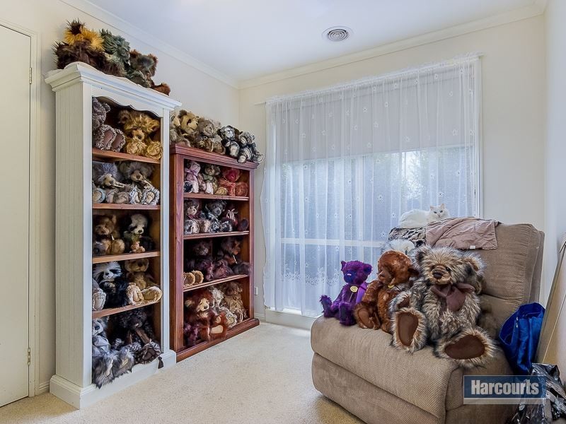 10 Eden Place, Drouin VIC 3818