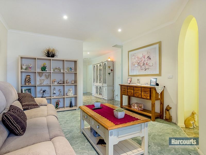 10 Eden Place, Drouin VIC 3818