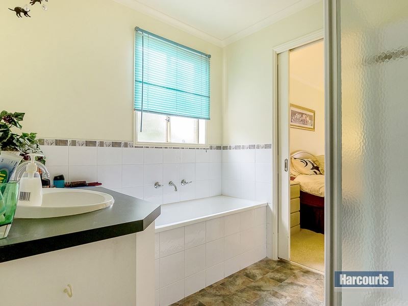 10 Eden Place, Drouin VIC 3818