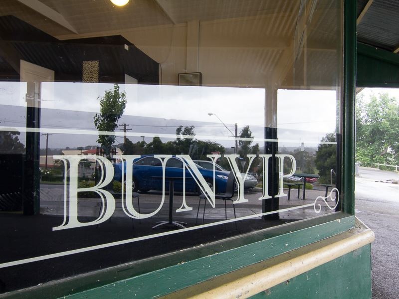 2 High Street, Bunyip VIC 3815