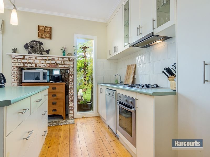 18 Fairchild Street, Drouin VIC 3818