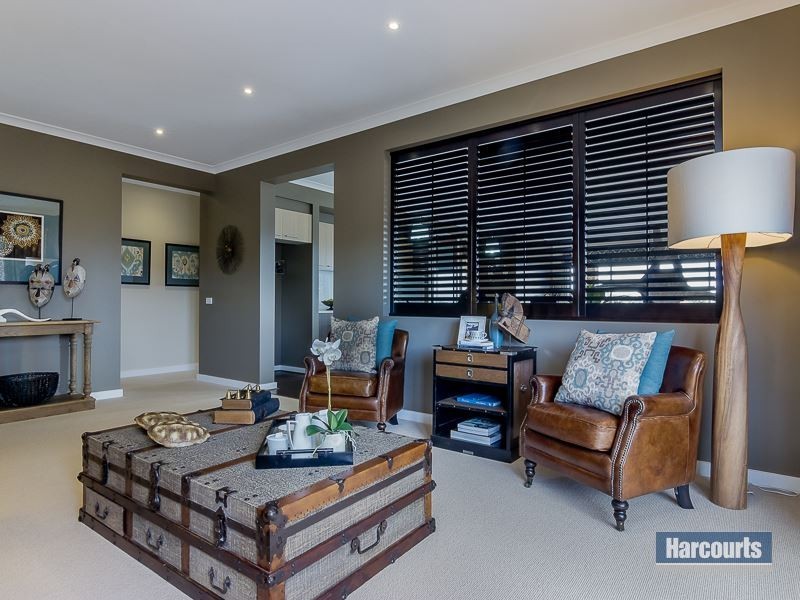 116 Jackson Drive, Drouin VIC 3818