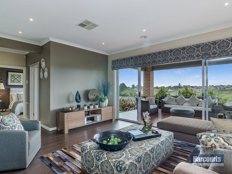 116 Jackson Drive, Drouin VIC 3818