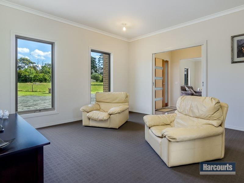 2/9 Dyall Road, Drouin VIC 3818