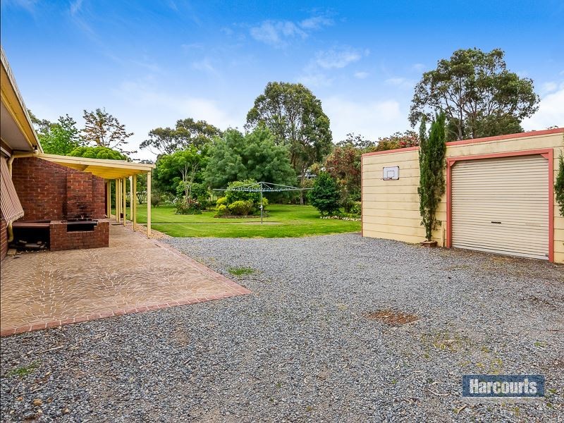 39 Riverside Avenue, Bunyip VIC 3815