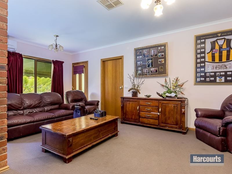 39 Riverside Avenue, Bunyip VIC 3815
