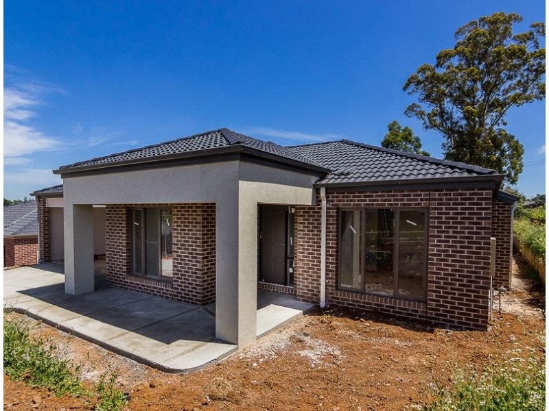 15 (lot 8) Todman Street, Drouin VIC 3818