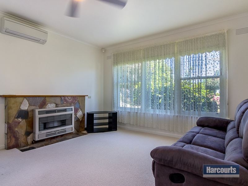 13 McNeilly Road, Drouin VIC 3818
