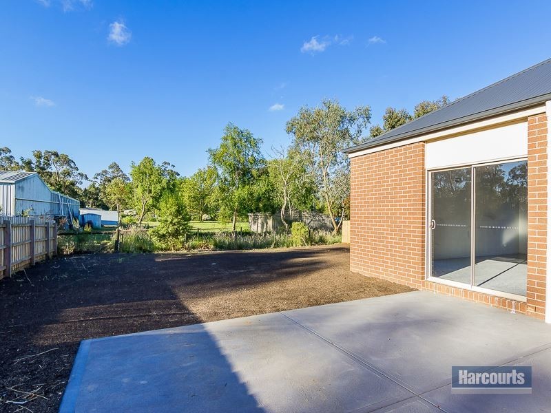 114 Cook Street, Drouin VIC 3818