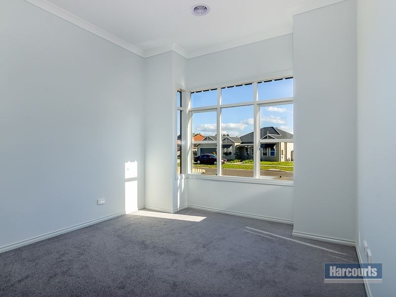 114 Cook Street, Drouin VIC 3818