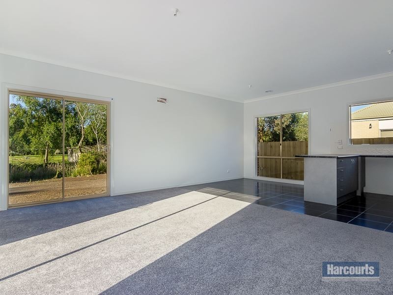 114 Cook Street, Drouin VIC 3818