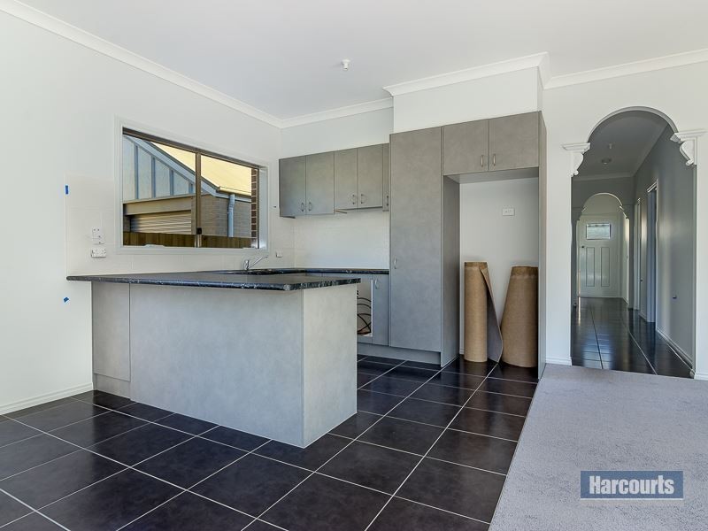 114 Cook Street, Drouin VIC 3818