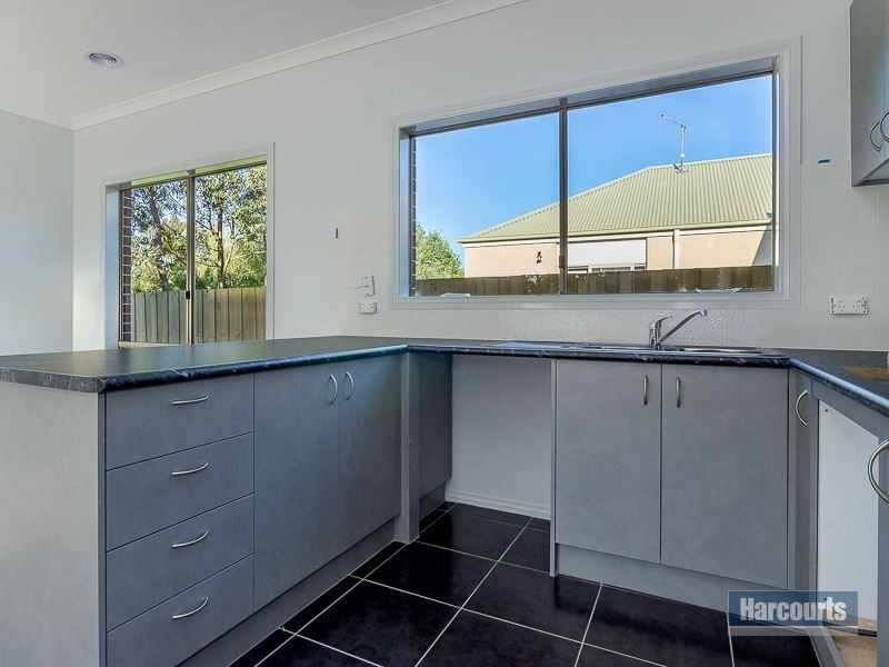 114 Cook Street, Drouin VIC 3818