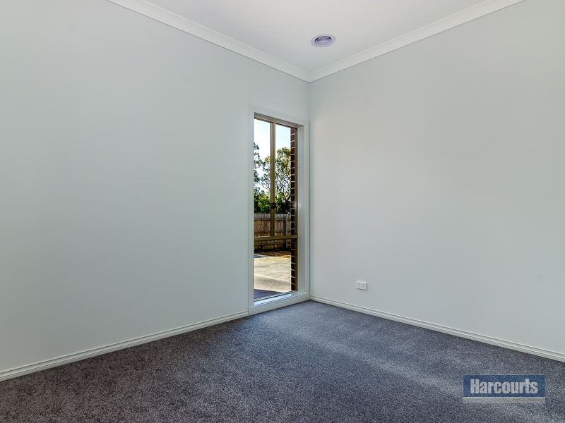 114 Cook Street, Drouin VIC 3818