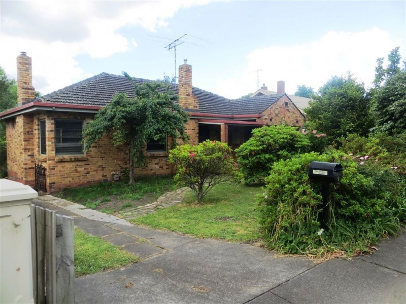 9 Albert Road, Drouin VIC 3818