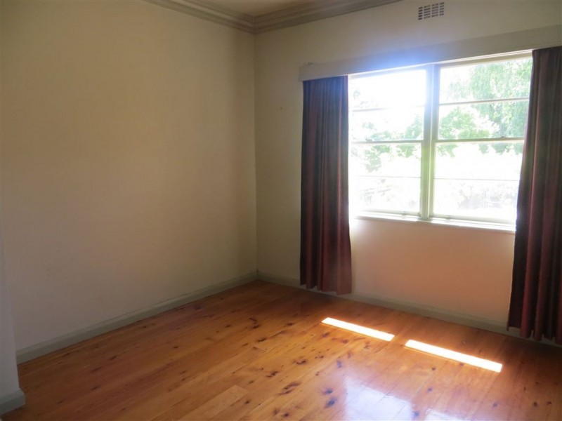 9 Albert Road, Drouin VIC 3818