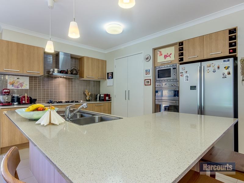 11 Amber Court, Drouin VIC 3818