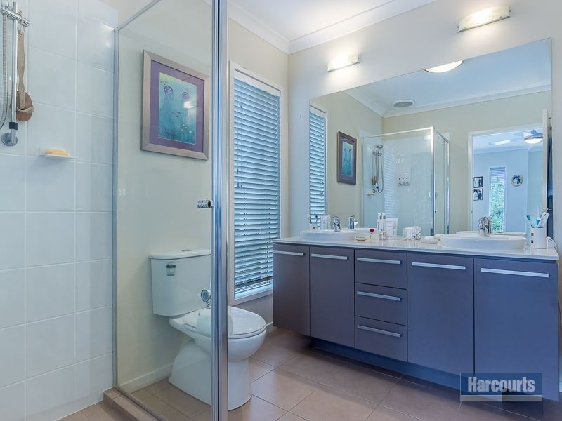 11 Amber Court, Drouin VIC 3818