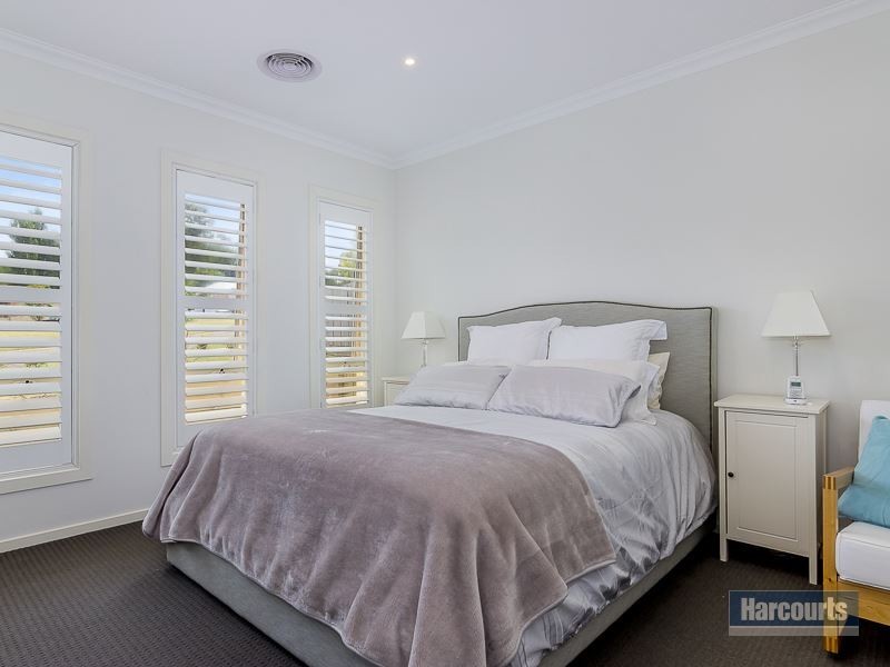 7 Palm Square, Drouin VIC 3818