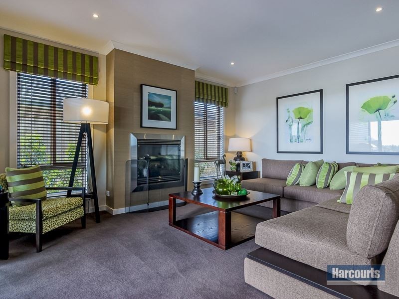 118 Jackson Drive, Drouin VIC 3818