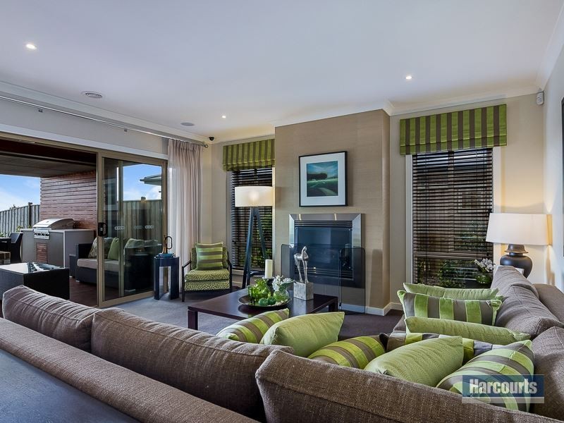 118 Jackson Drive, Drouin VIC 3818