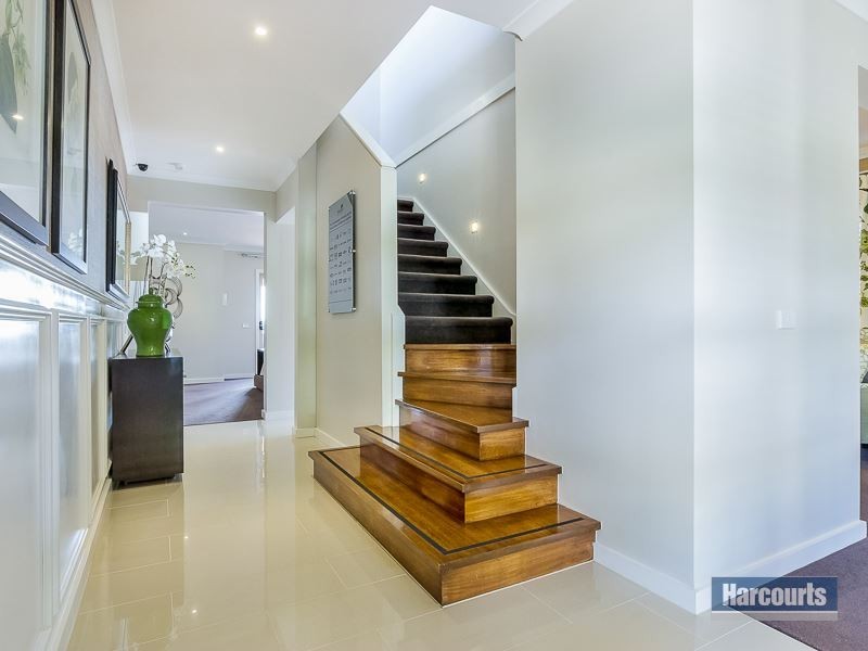 118 Jackson Drive, Drouin VIC 3818
