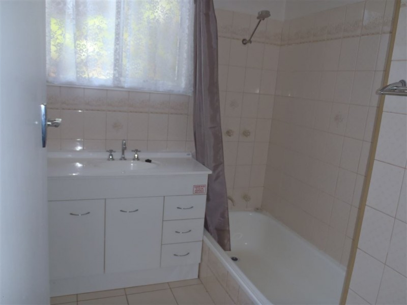 18 Main South Road, Drouin VIC 3818