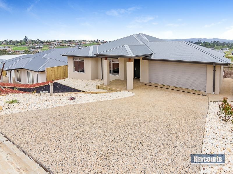 85 McNeilly Road, Drouin VIC 3818
