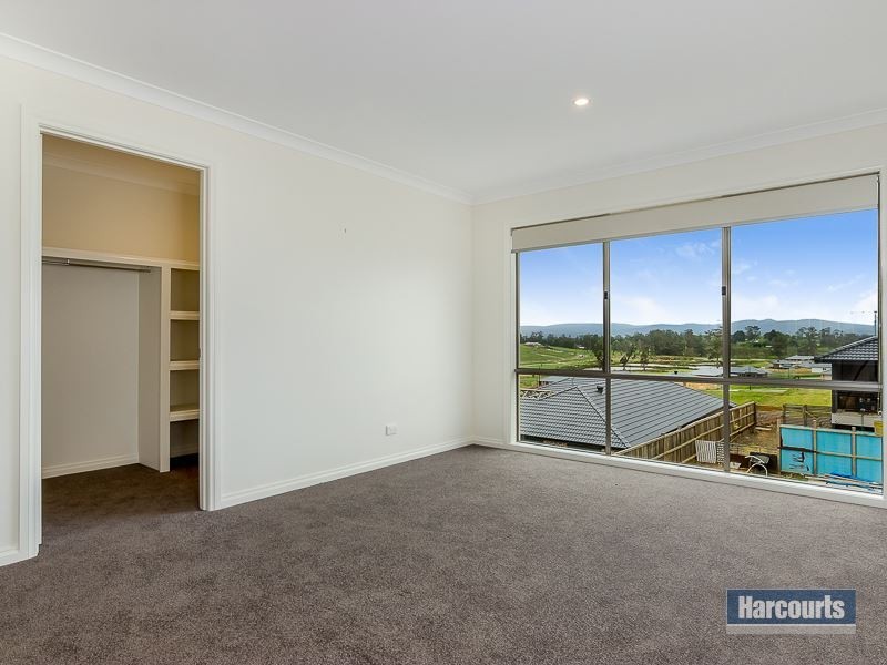 85 McNeilly Road, Drouin VIC 3818