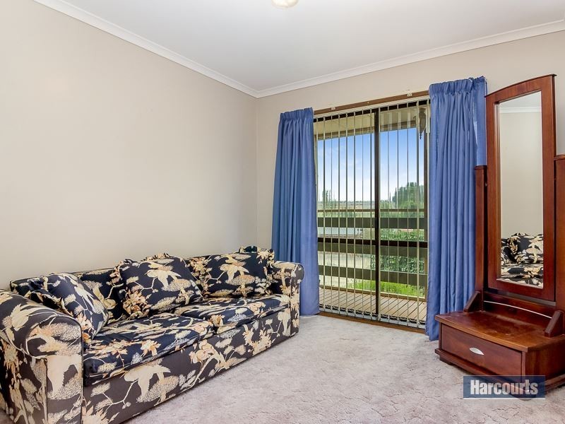 33 Hopetoun Road, Drouin VIC 3818