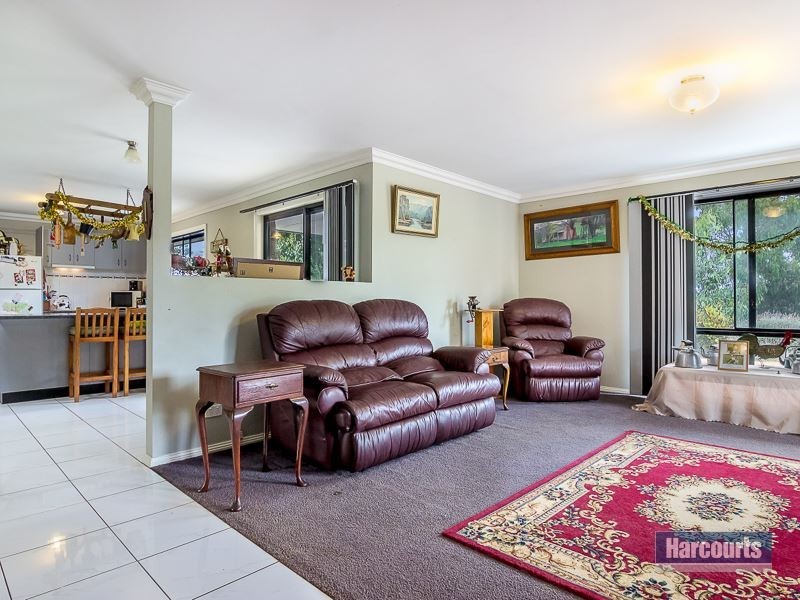 146 Shillinglaw Road, Drouin VIC 3818