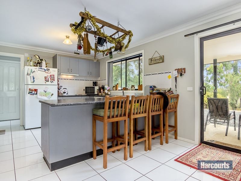 146 Shillinglaw Road, Drouin VIC 3818