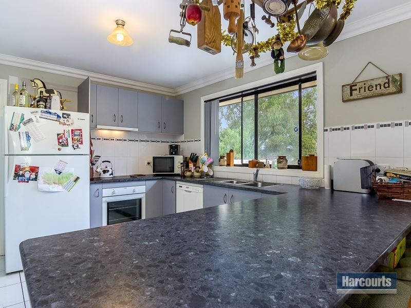 146 Shillinglaw Road, Drouin VIC 3818