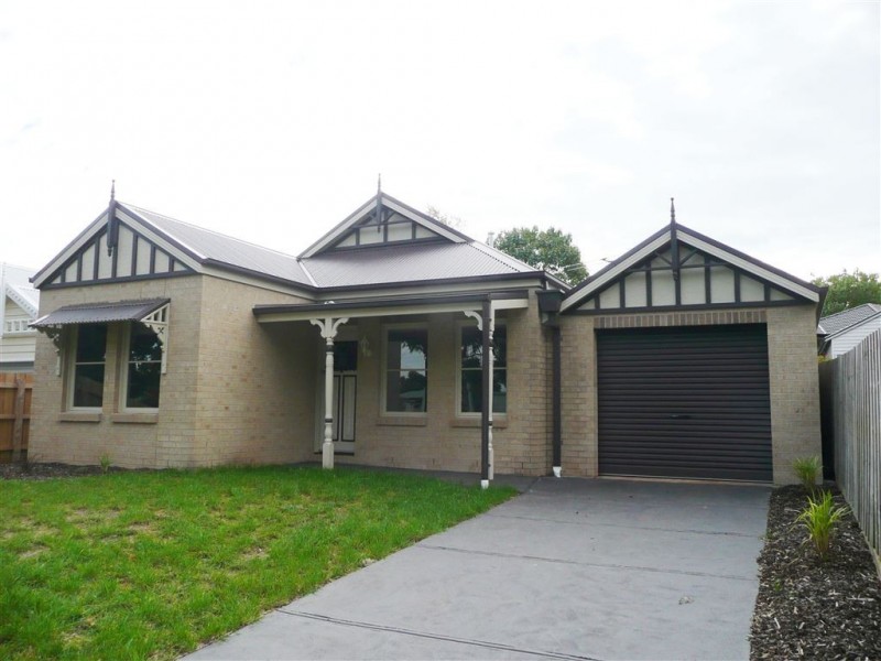 69 Main South Road, Drouin VIC 3818