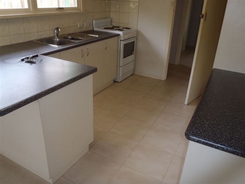 10 Brynwood Avenue, Drouin VIC 3818