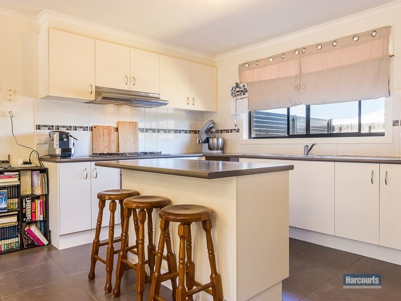 55 Springwater Drive, Drouin VIC 3818