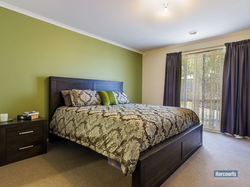 55 Springwater Drive, Drouin VIC 3818