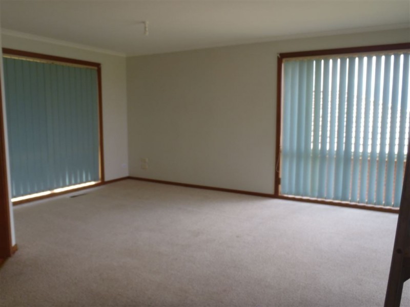 32 North Road, Warragul VIC 3820