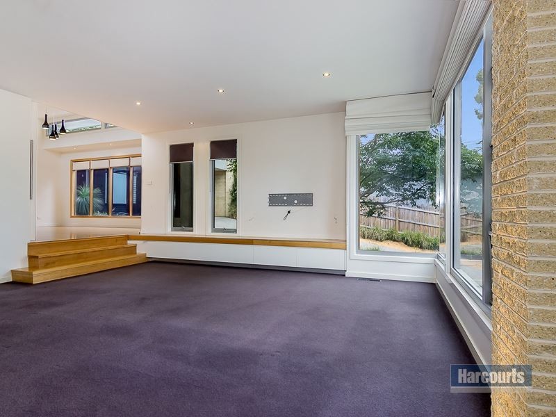 15 Calway Street, Drouin VIC 3818