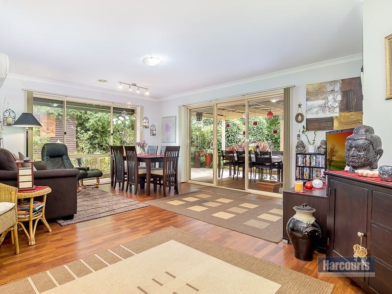 16 Grandview Close, Drouin VIC 3818