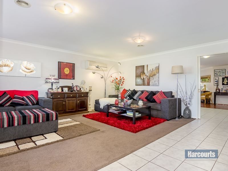 16 Grandview Close, Drouin VIC 3818